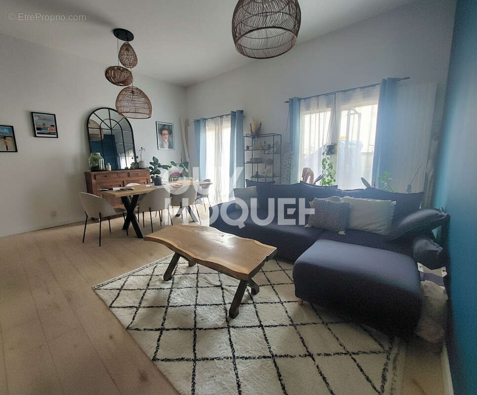 Maison à SATHONAY-CAMP