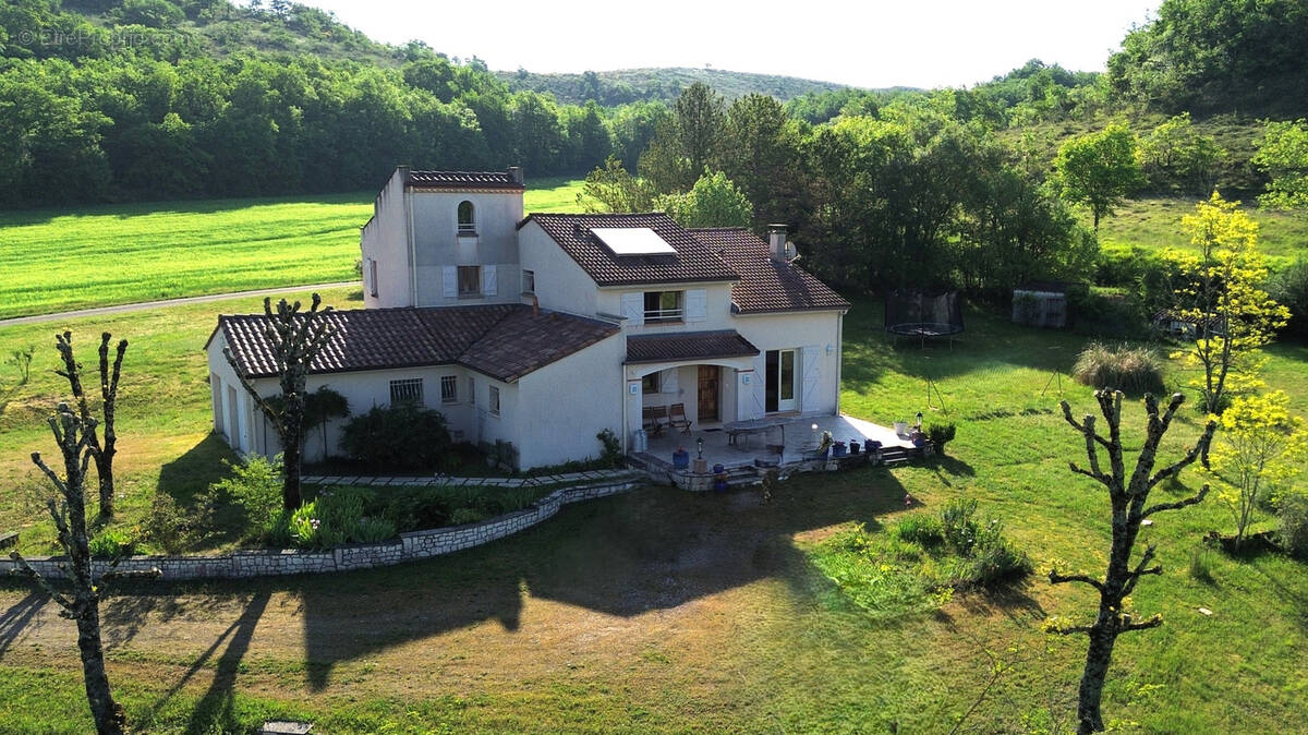 Maison à CAHORS