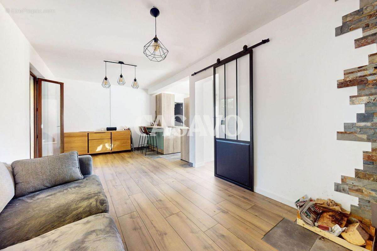 Vente Maison 6 pièces de 100m² - 95270 Noisy-sur-Oise - photo 3