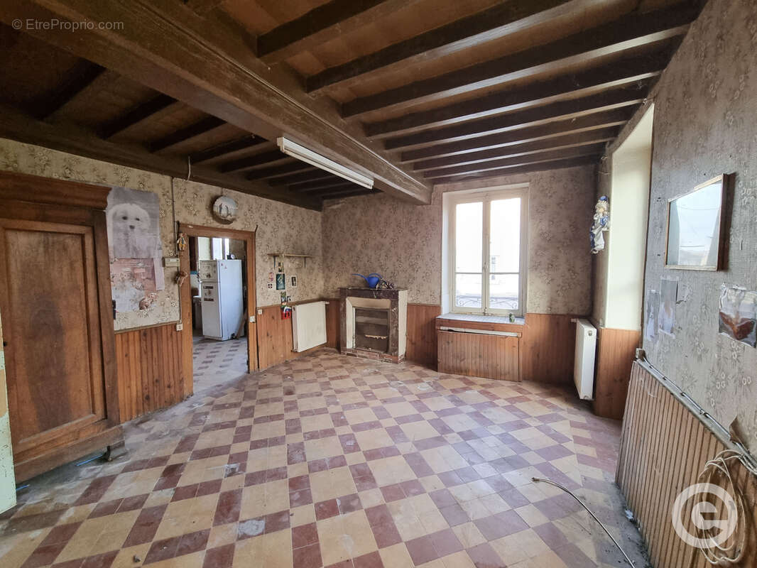 Maison 5 pièces 143m2 à rénover proche Vézelay - photo 7