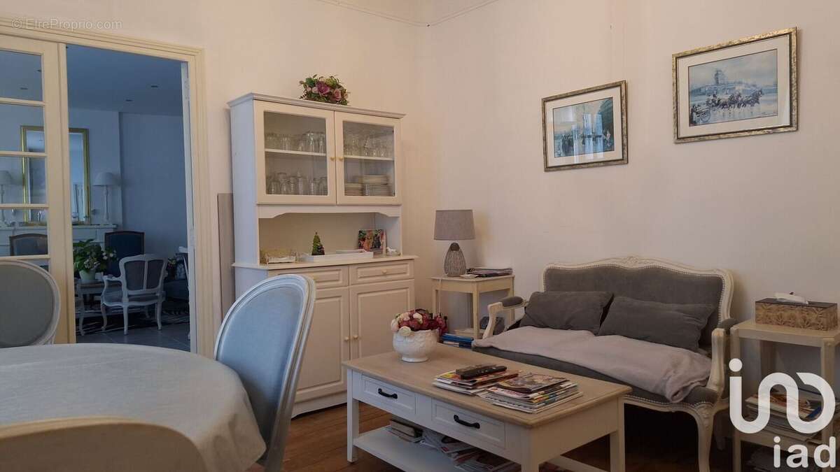 Photo 6 - Maison à MENILLES