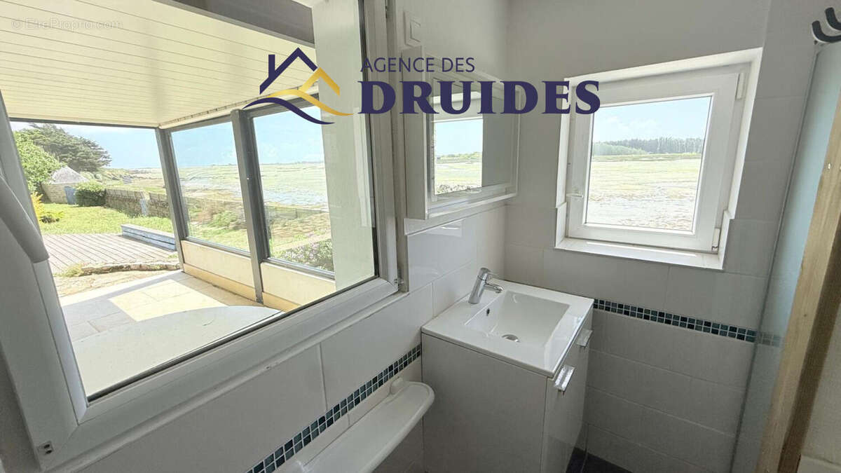 Maison Carnac  - Plouharnel  4 pièces 118 m2  pied dans l'eau, FACE MER, avec accès direct. 56340 - photo 11