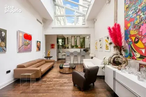 Appartement 323 m² à Paris-18e  - photo 2
