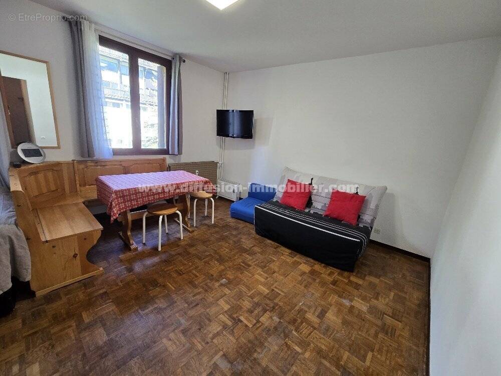Appartement à SAINT-PONS