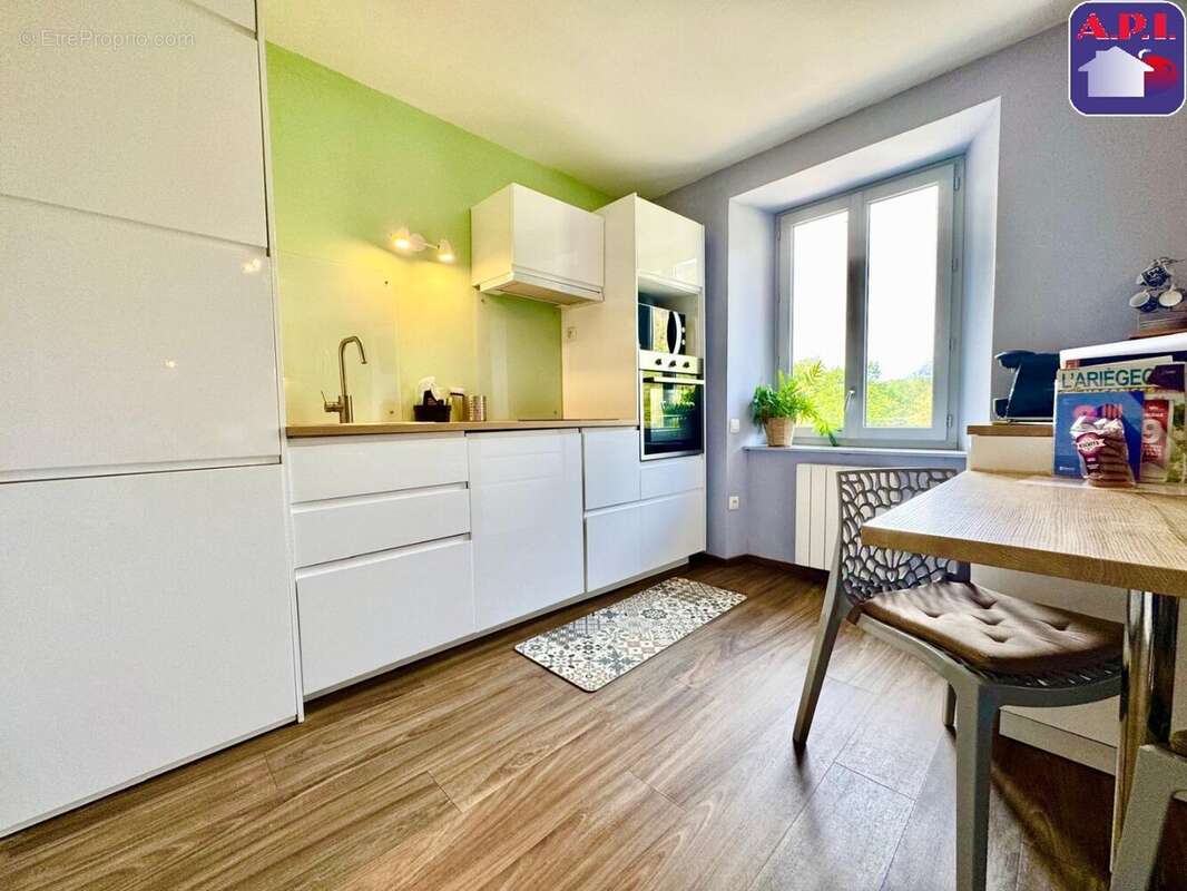 Appartement à USSAT