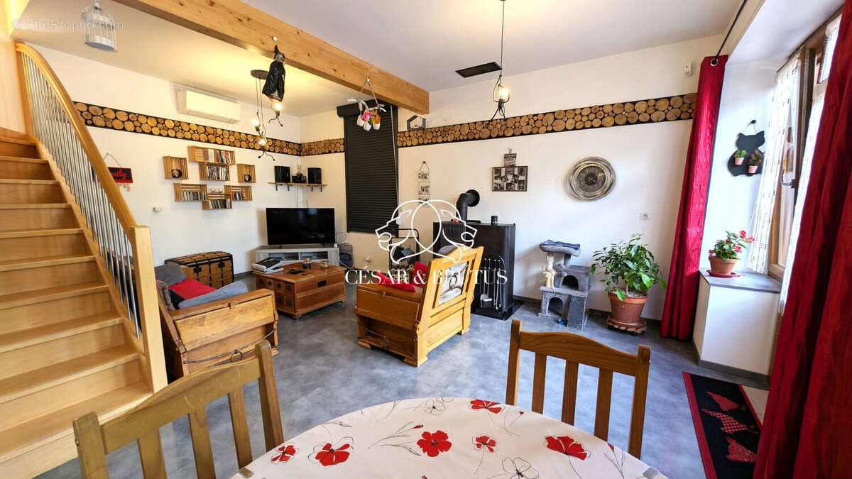 Maison 110 m² à Vorey  - photo 3