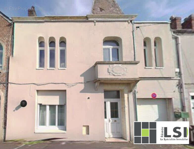 Maison 165 m² à Aulnoye-Aymeries  - photo 2