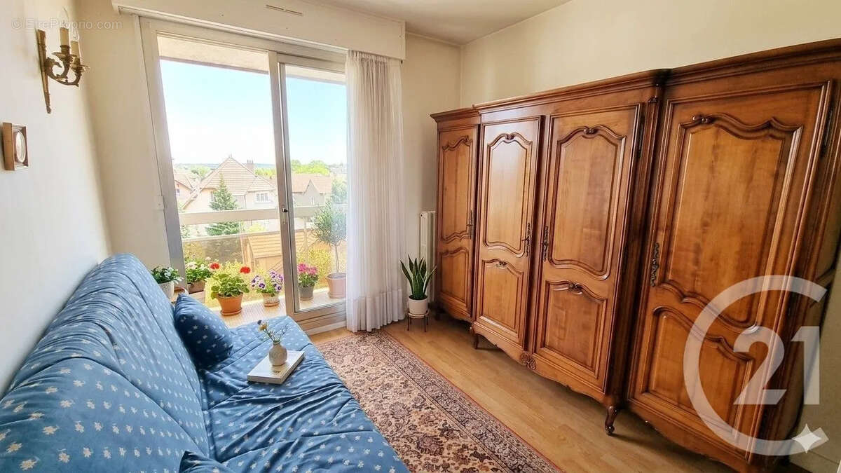 Appartement 56 m² à Saint-Maur-Des-Fosses  - photo 10