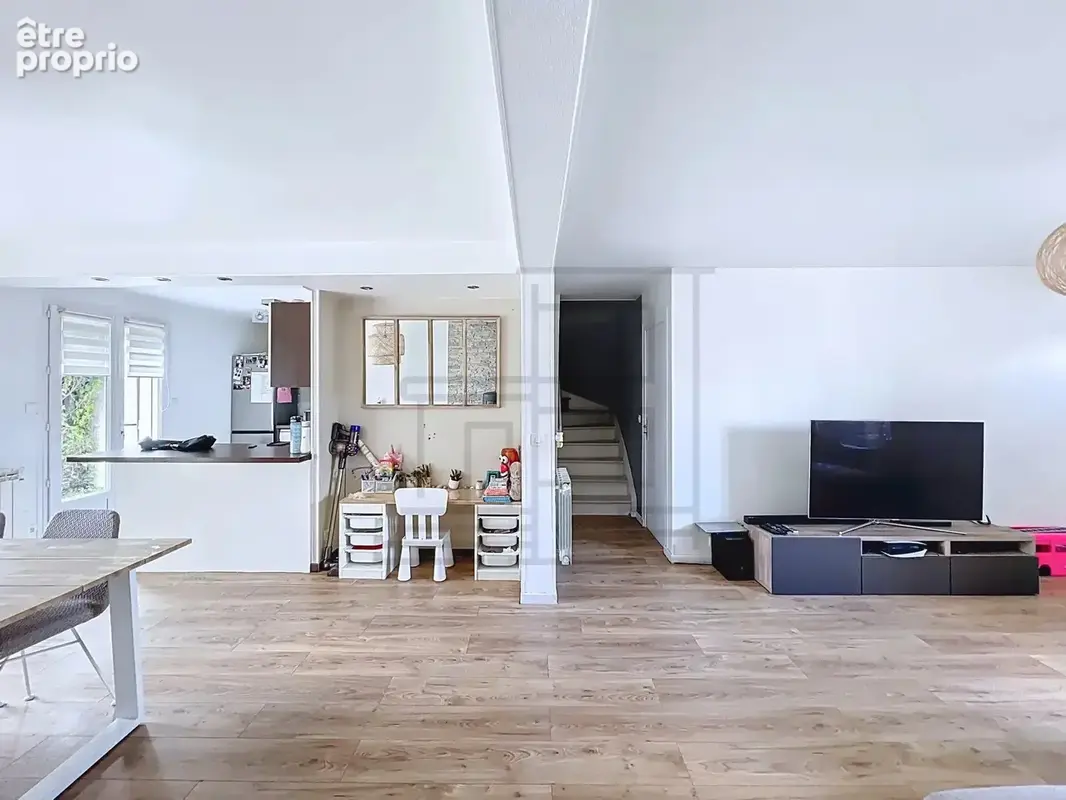 Maison 142 m² à Parmain  - photo 4