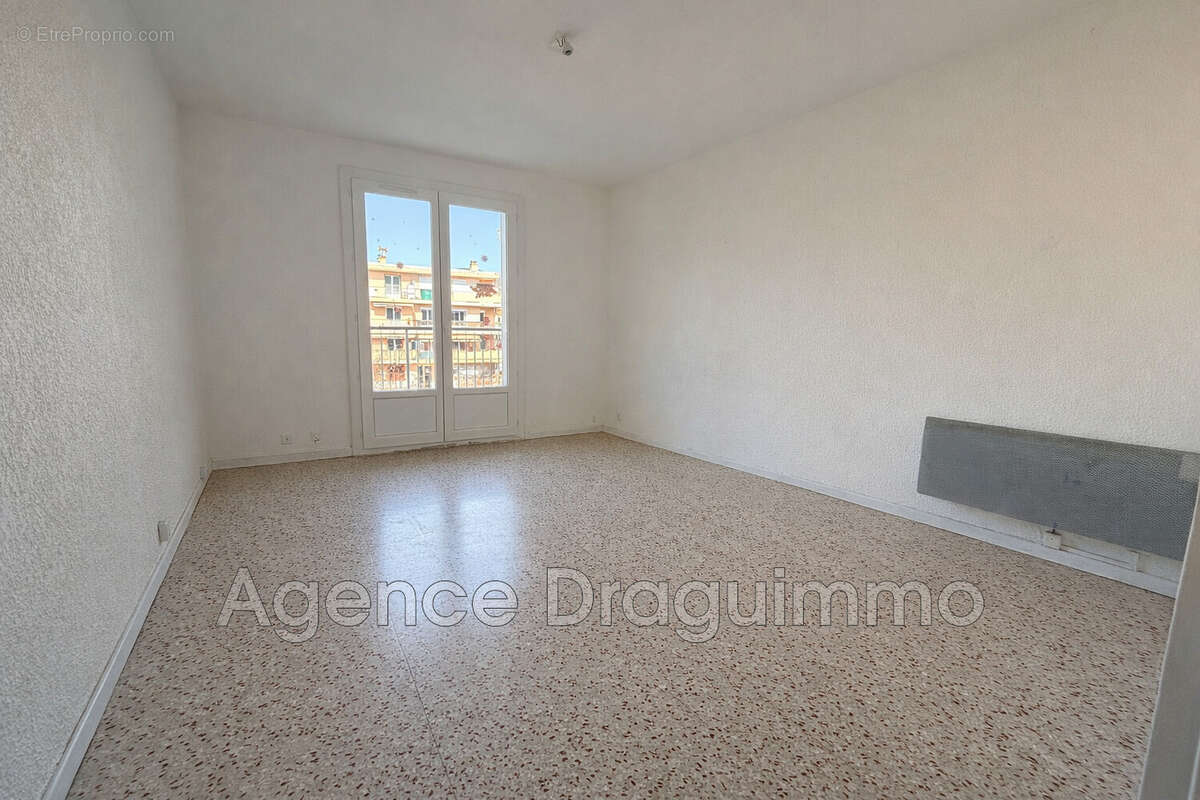 Appartement à DRAGUIGNAN