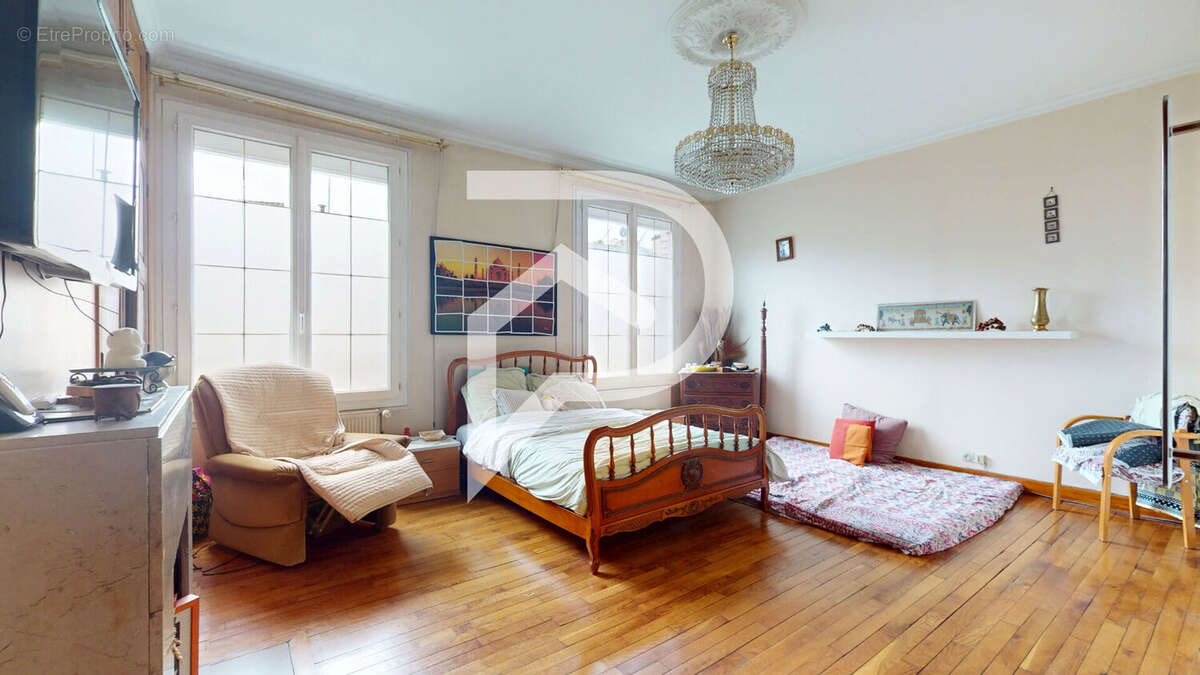 Appartement à LES MUREAUX