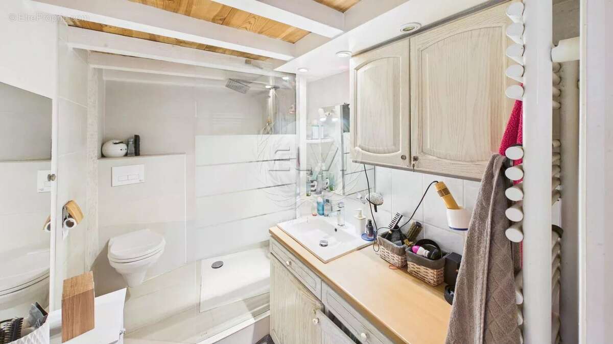 Appartement à GRIMAUD