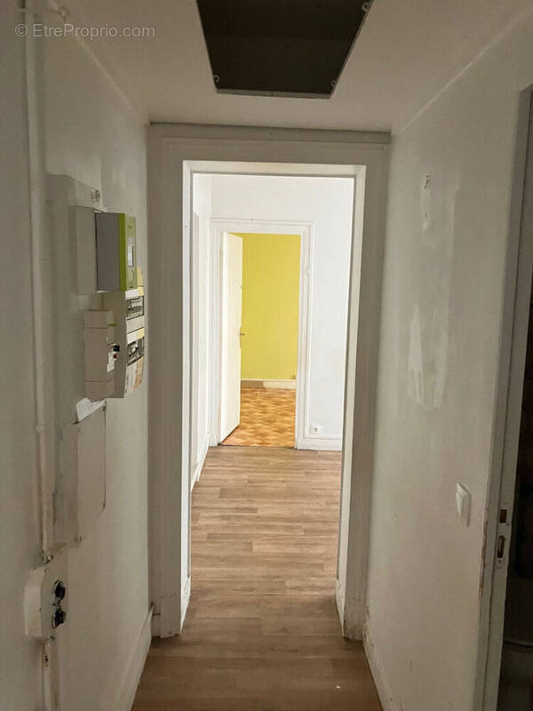 Appartement à PARIS-19E