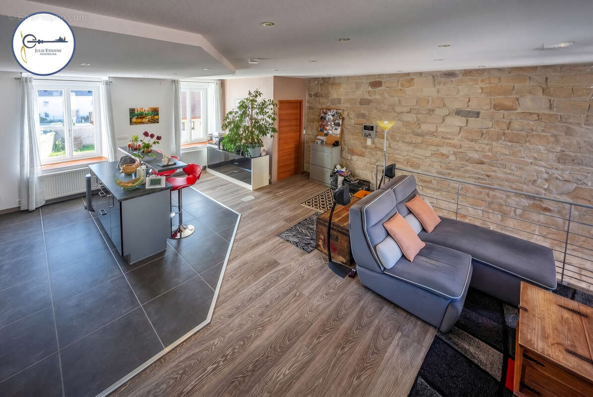 Appartement à GOLBEY