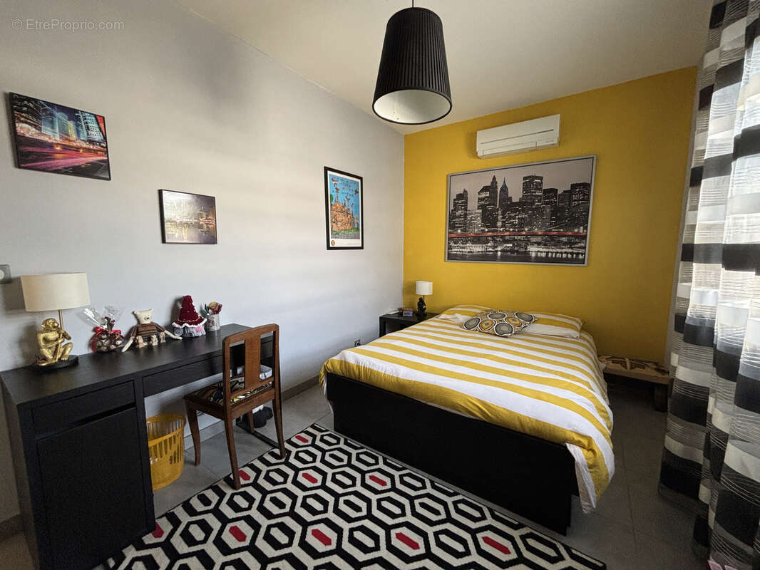 Maison à SAINT-MARCEL-LES-VALENCE