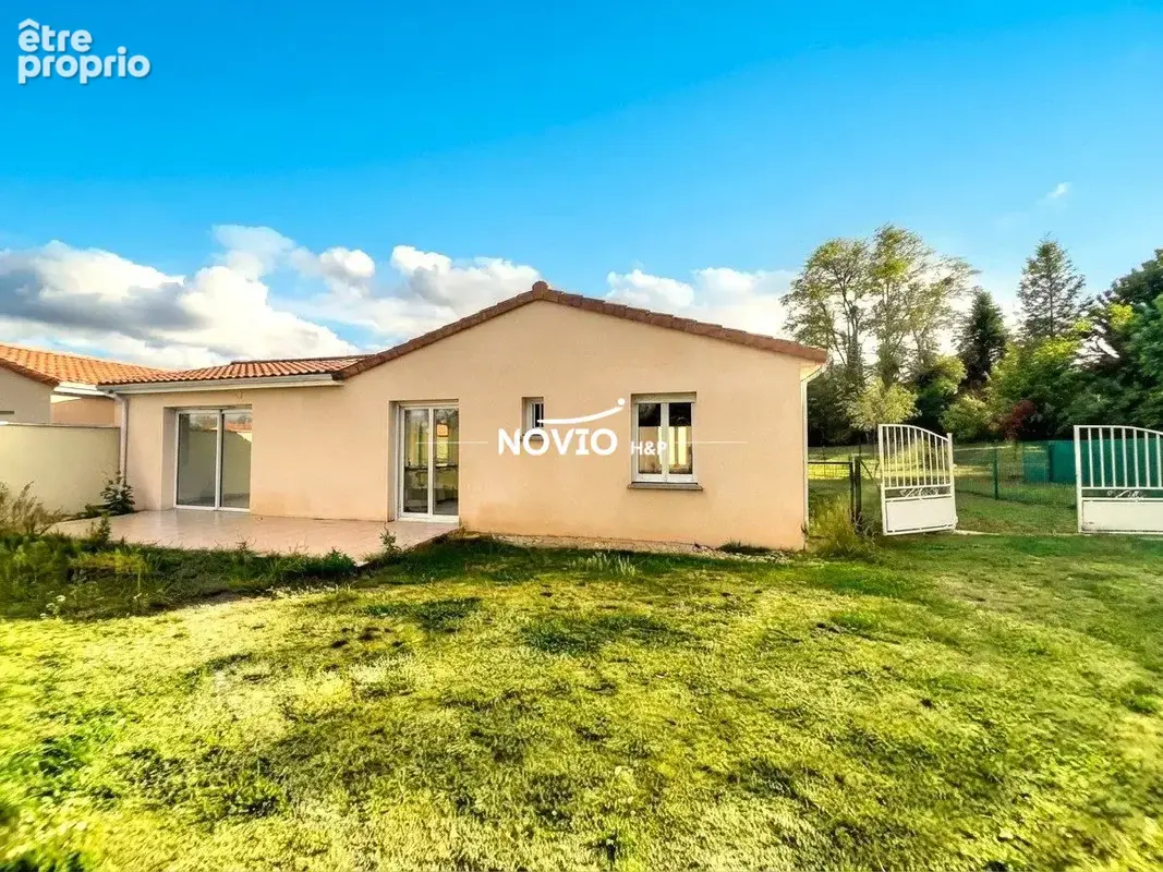 Maison 4 pièces 94 m² à vendre à Jaunay-Clan (86130) - photo 2