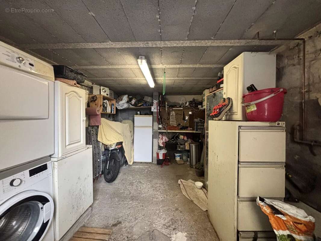 Maison à LA ROCHE-BLANCHE