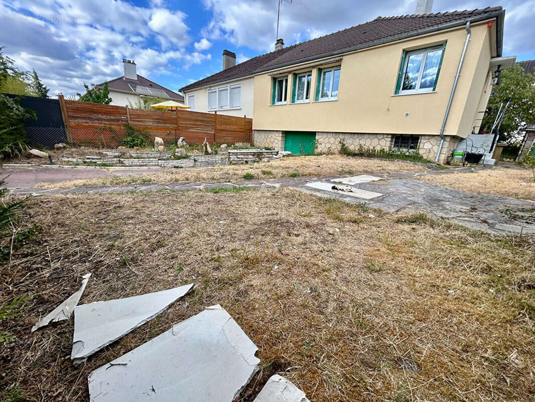 Maison Acheres 4 pièce(s) 64.57 m2 - photo 13