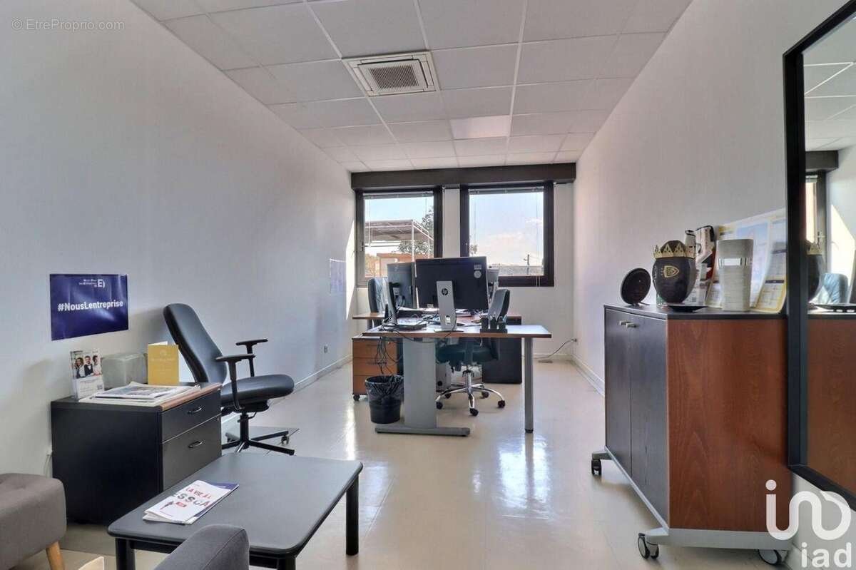 Photo 5 - Commerce à MARSEILLE-16E