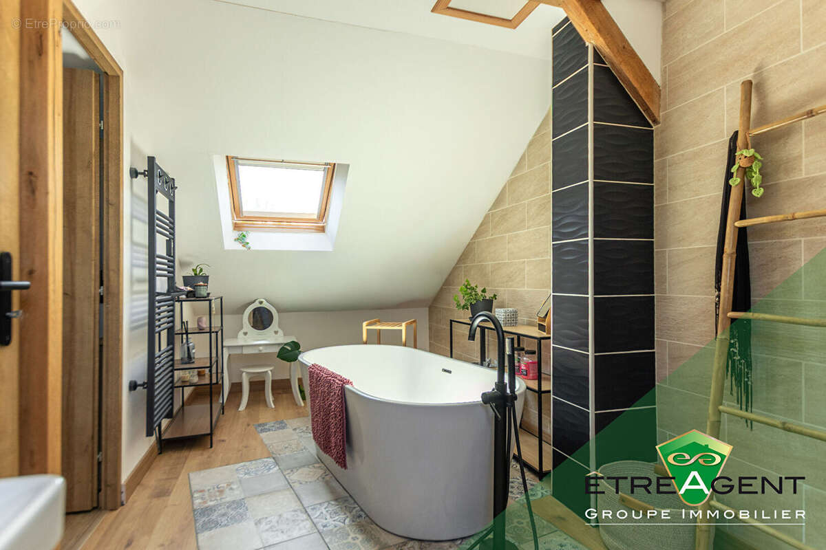 Maison CONCHES-EN-OUCHE - 155 m² - 4 chambres - photo 14