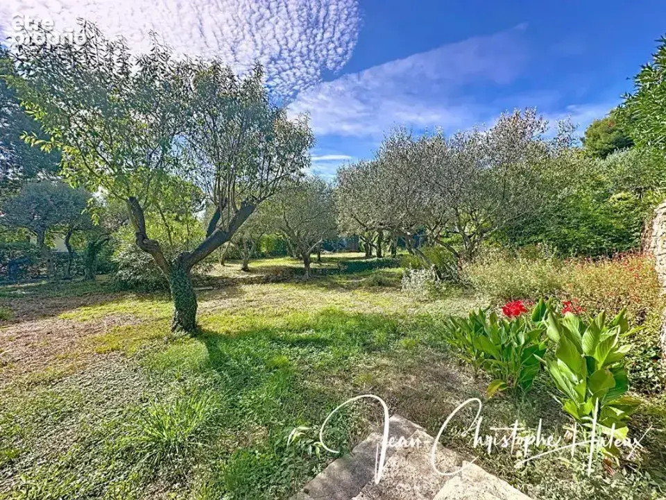 Terrain à NIMES