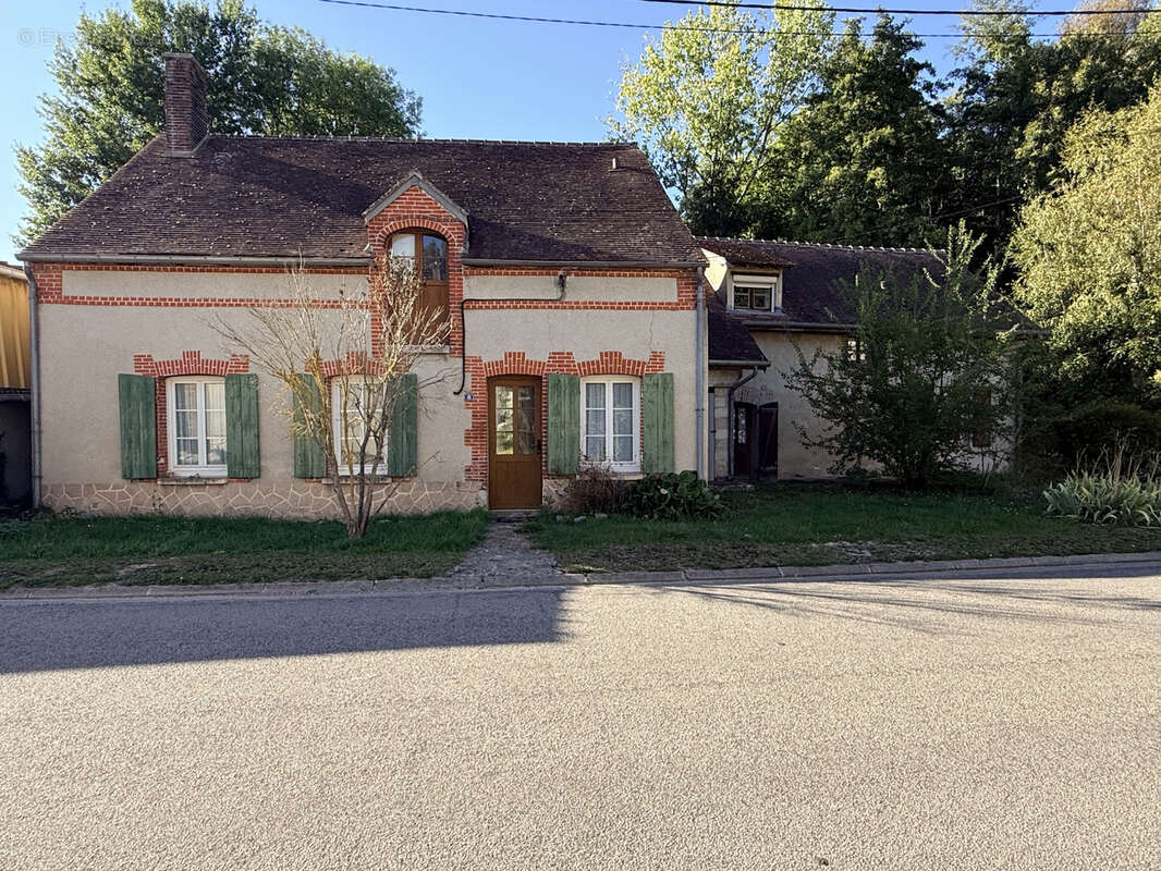 Maison à FERREUX-QUINCEY