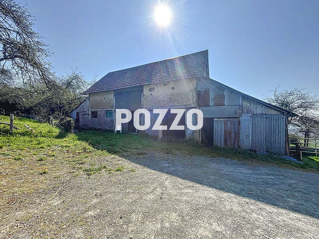 Maison à JUVIGNY-LE-TERTRE