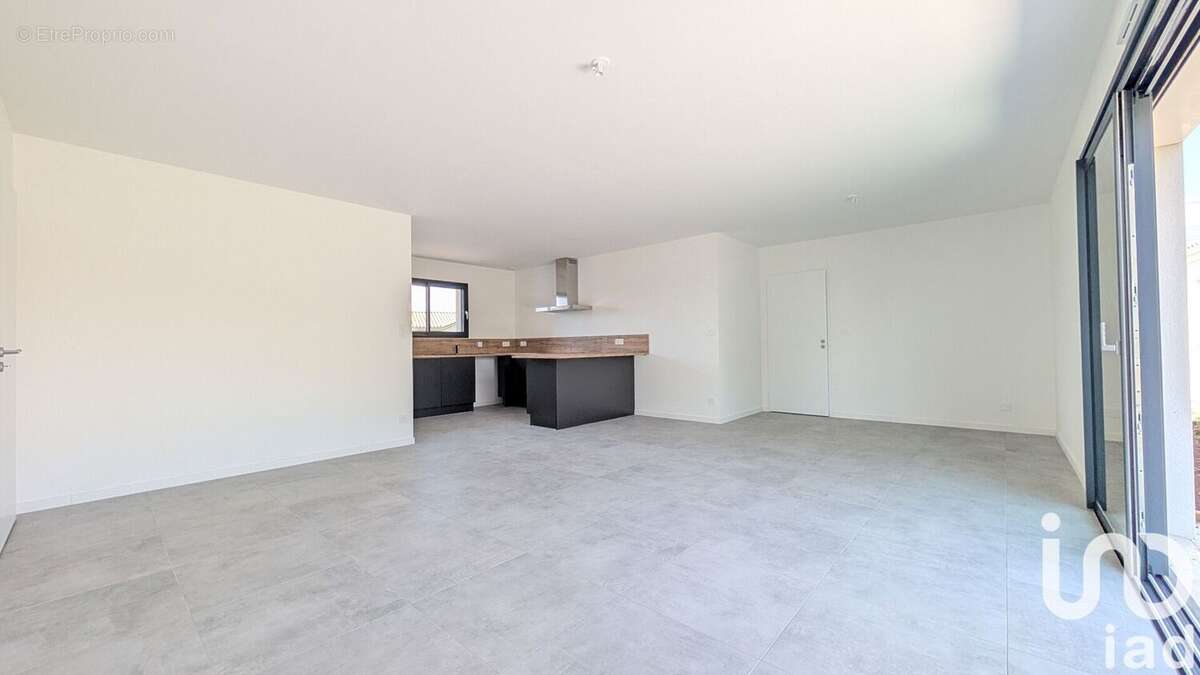 Photo 7 - Maison à SAINT-SULPICE-D'ARNOULT