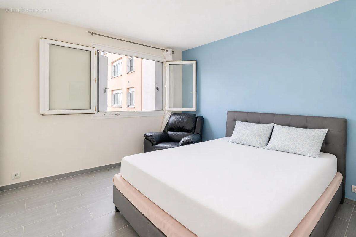 Appartement à SAINT-GRATIEN