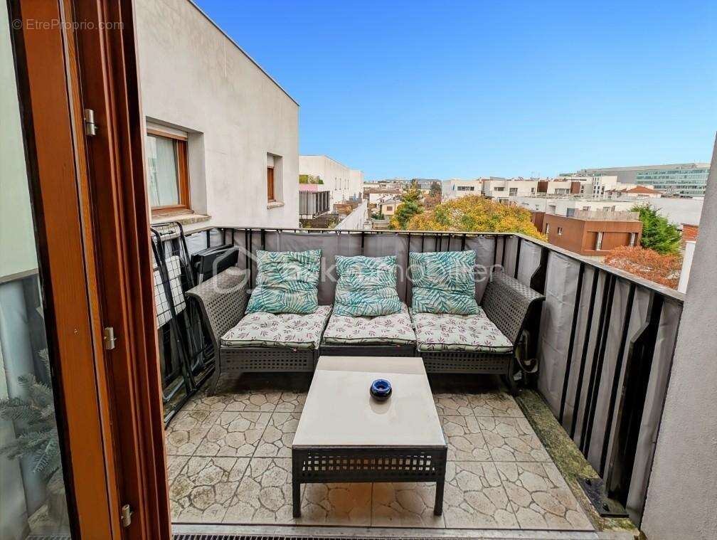 F3 63m2 dernier etage 4/4 residence 2015 avec parking en sous sol proche tram - photo 2