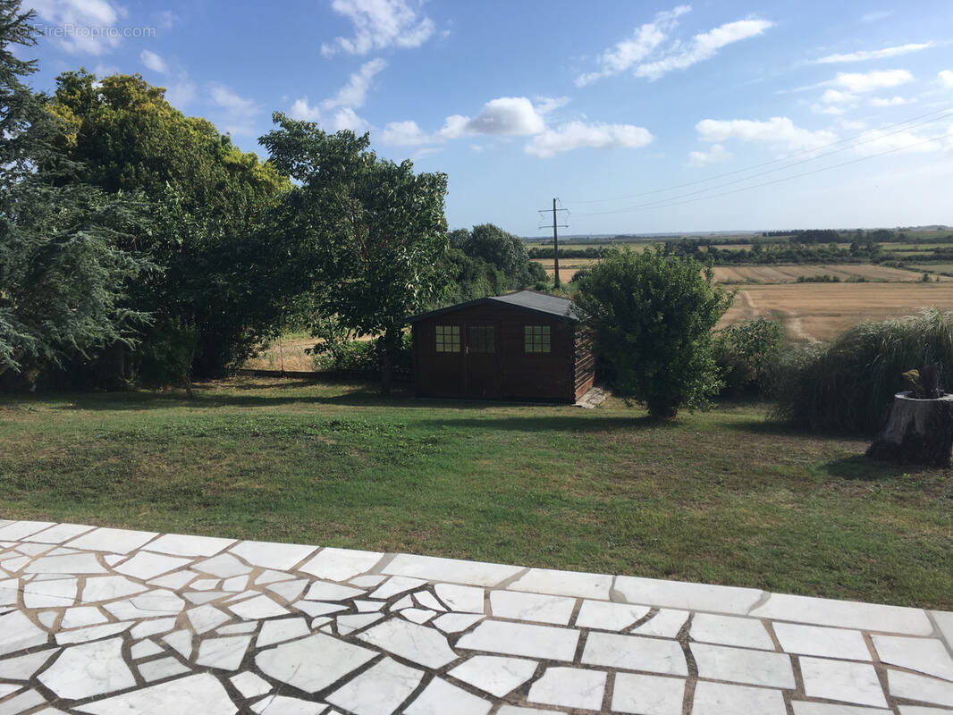 Maison à SAINT-NAZAIRE-SUR-CHARENTE