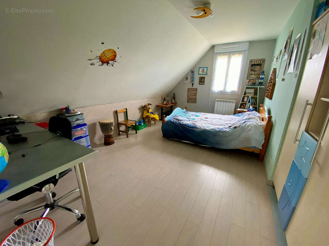 Maison à MINIAC-MORVAN