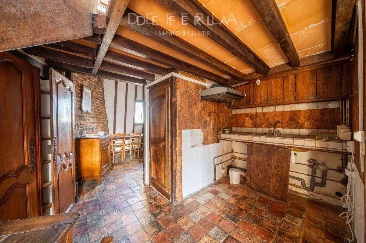 Appartement à PARIS-6E