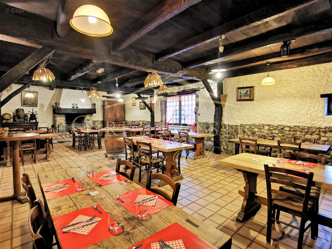 Maison à SAINT-GENIX-SUR-GUIERS