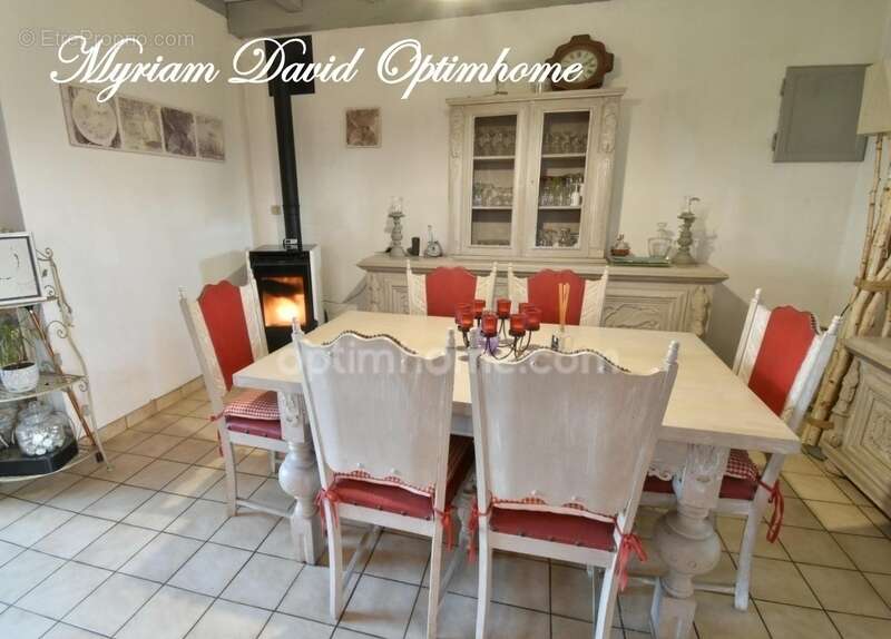 Maison à GLOMEL