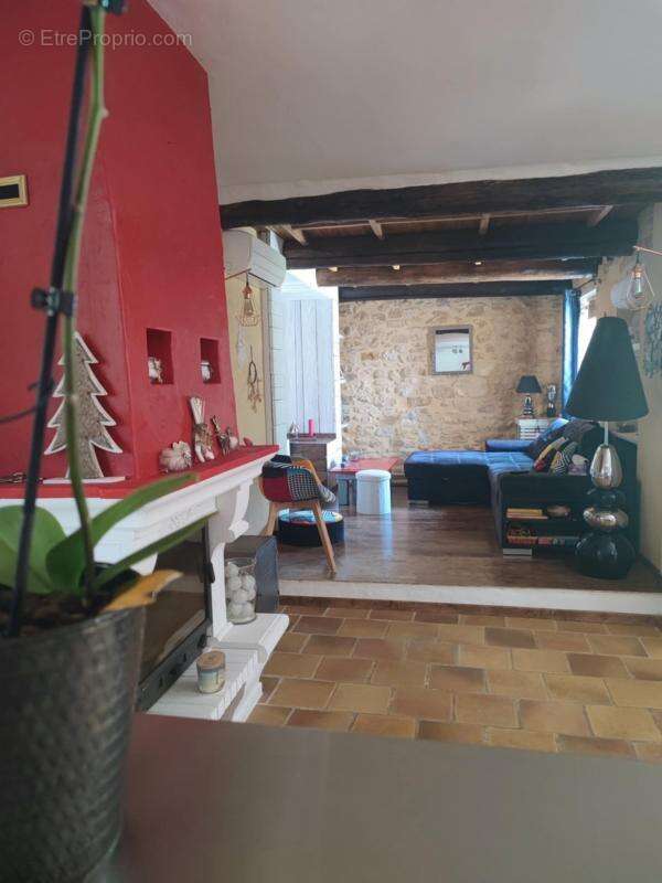 Maison à BAGNOLS-SUR-CEZE