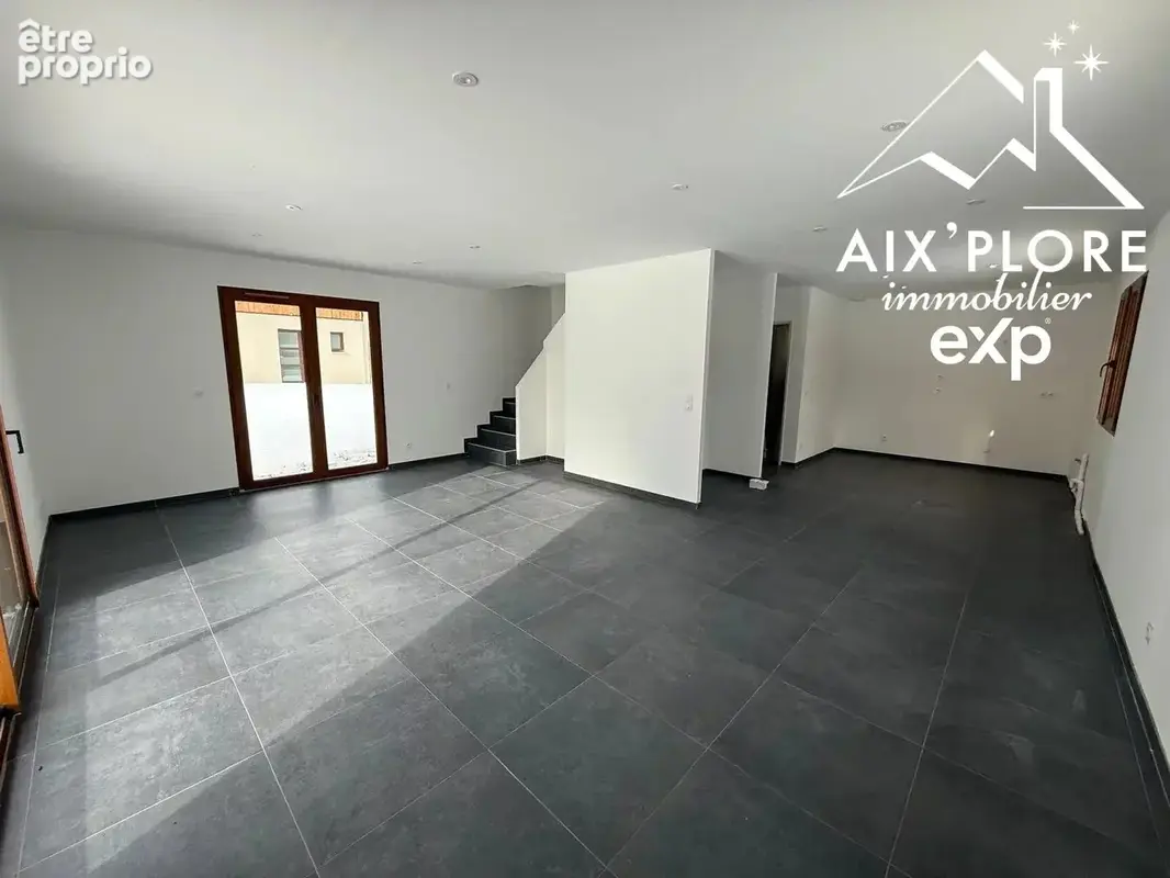 Maison 97 m² à Les Deserts  - photo 3