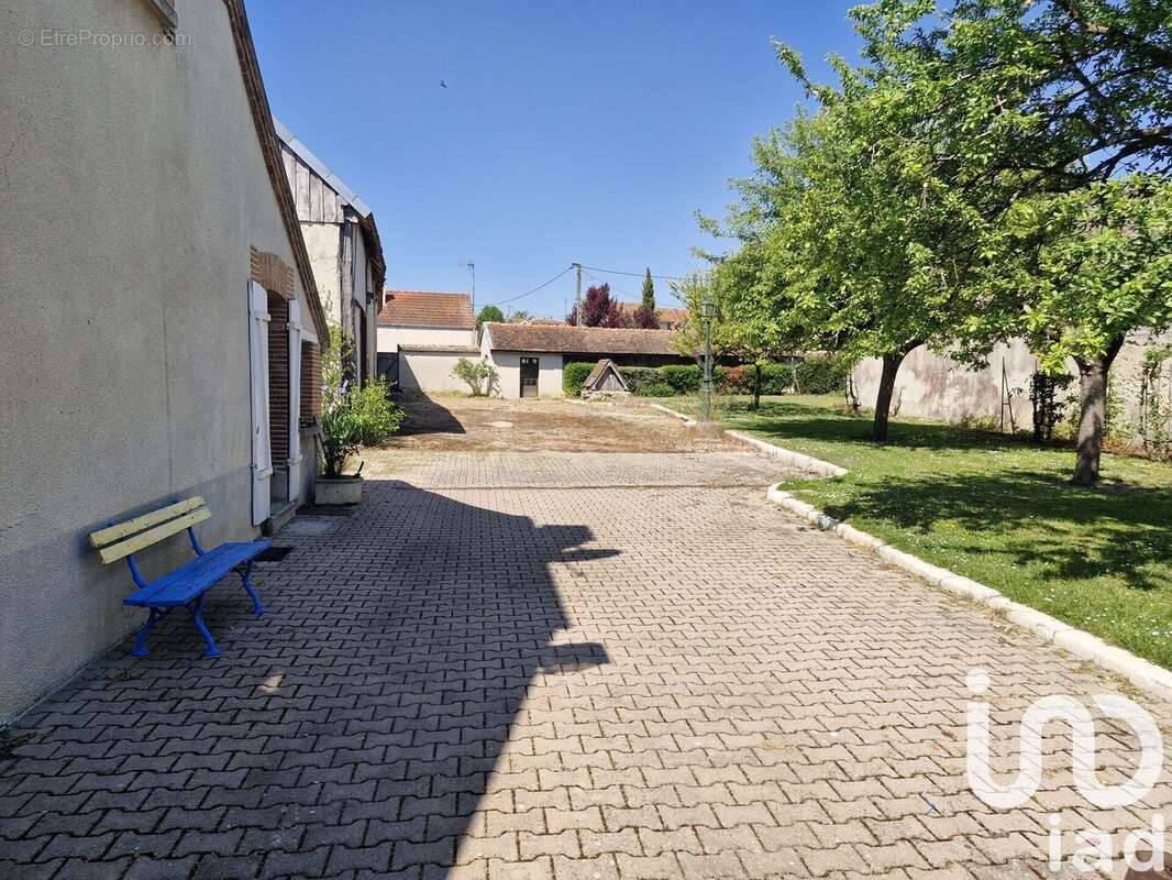 Maison 112 m² à Marcilly-Sur-Seine  - photo 4
