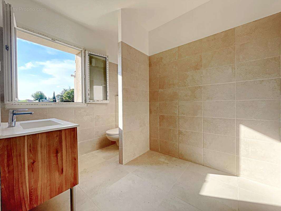 Maison 108 m² à Ginasservis  - photo 18