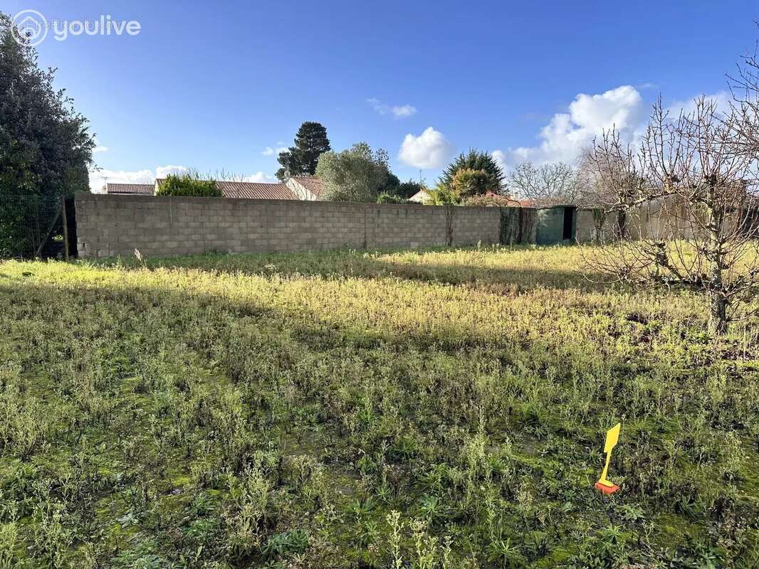 Terrain à LES SABLES-D&#039;OLONNE