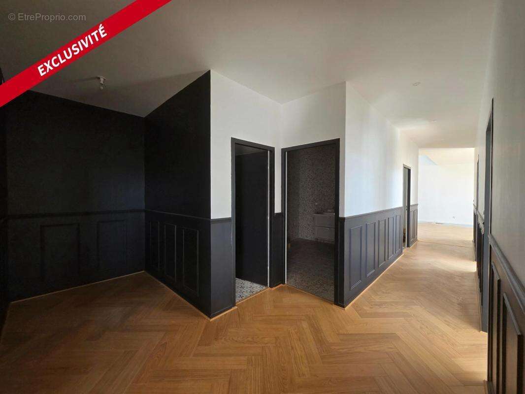 Appartement de caractère en centre ville de Troyes - photo 4