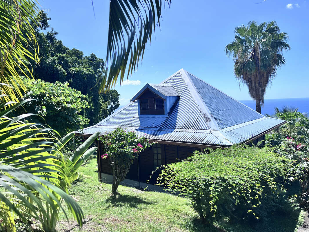 Maison à POINTE-NOIRE