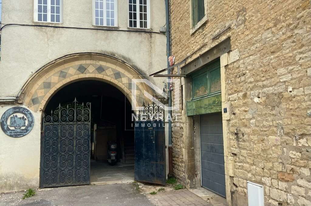 Pour Investisseur  ou particulier à Vendre Atelier - Entrepôt 115m² au cœur de DIJON - photo 12