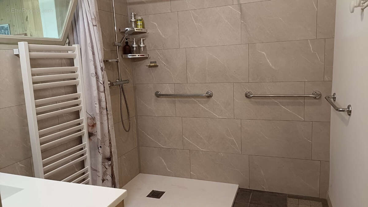 Maison à LE FIDELAIRE