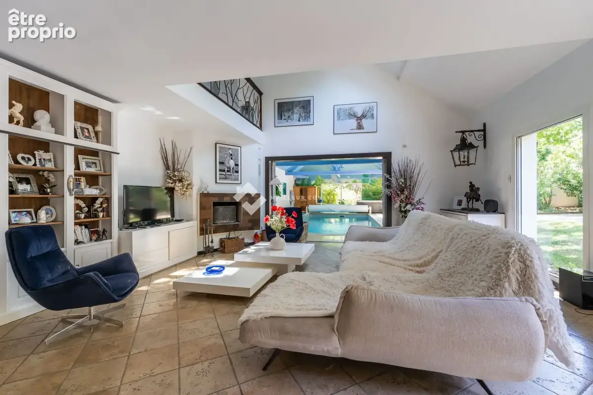 Maison 10 pièces 378 m² à vendre à Bois-Le-Roi (77590) - photo 2