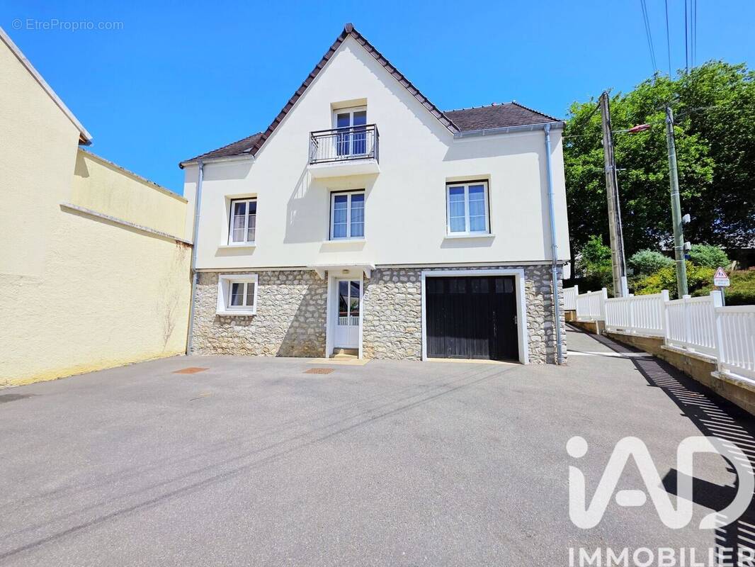 Photo 1 - Maison à BONNEVAL
