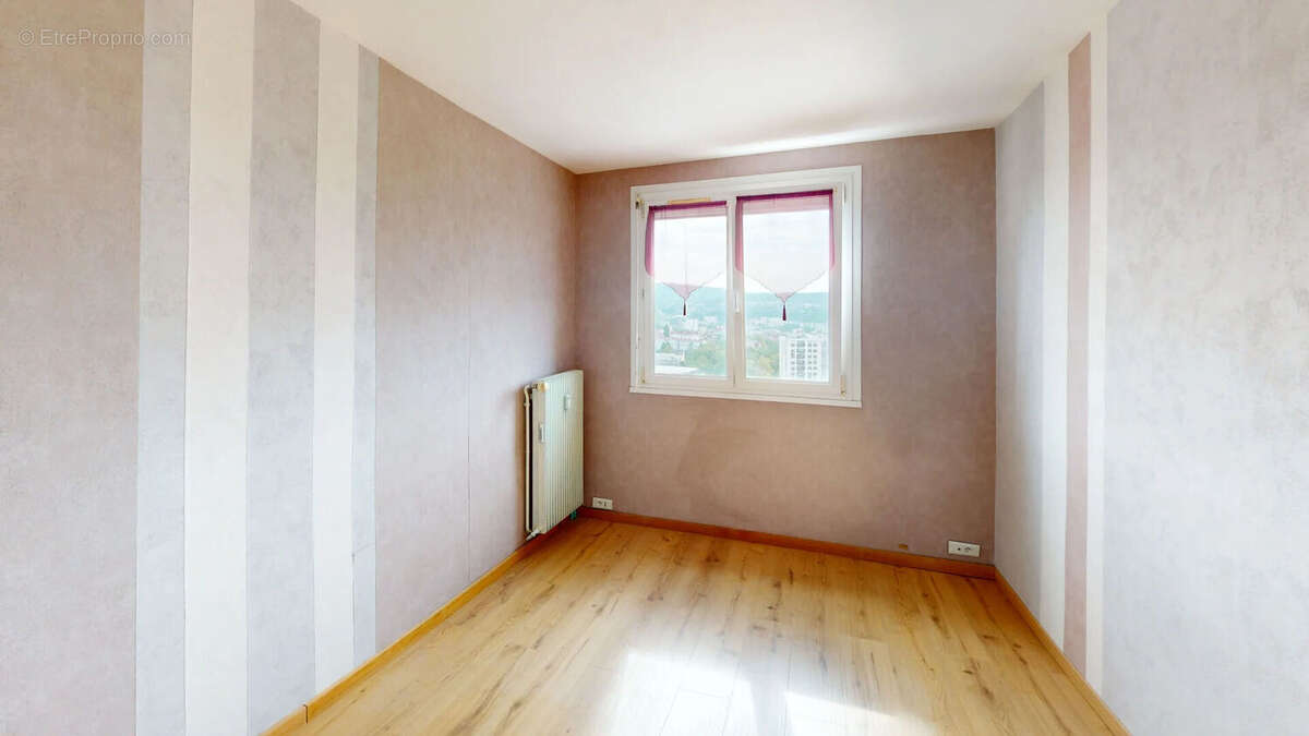 Appartement 4 pièces à vendre au 12ème étage à Besançon - Réf. 5982 - photo 6