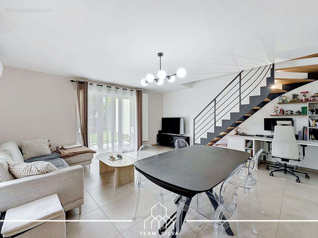 Maison 90 m² à Ternay  - photo 5