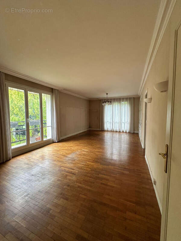 Appartement à NOISY-LE-SEC