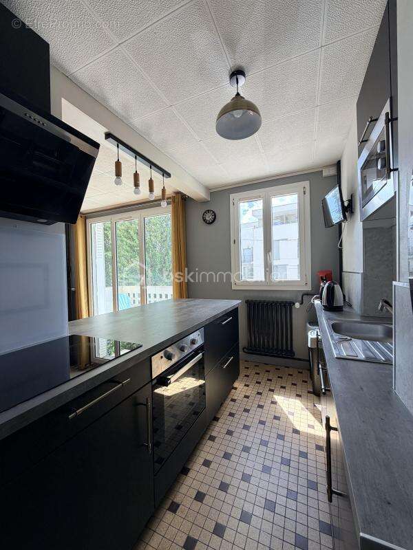 Appartement à LA RICHE